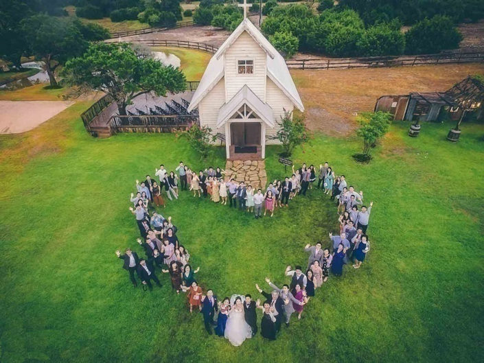 Wedding drone photography _ love heart wedding-dress-drone wedding photography